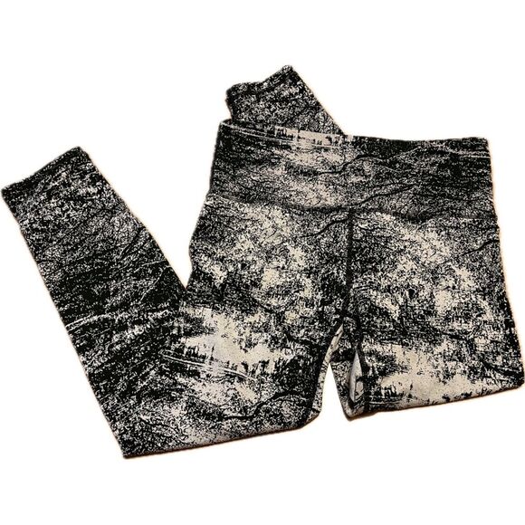 Athleta Elation Glades 7/8 Tight Flagstone Marbled Black High Waist - Picture 7 of 9